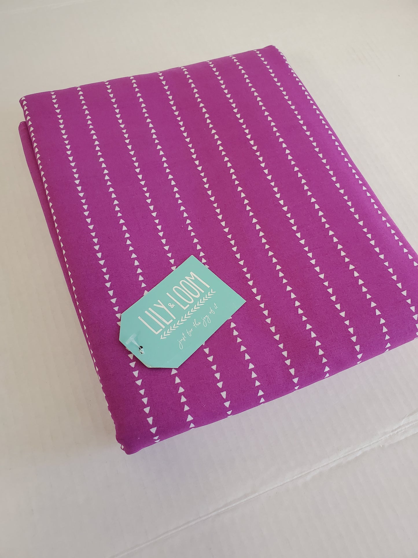 Lily and Loom Modern Hand Drawn Axis Violet