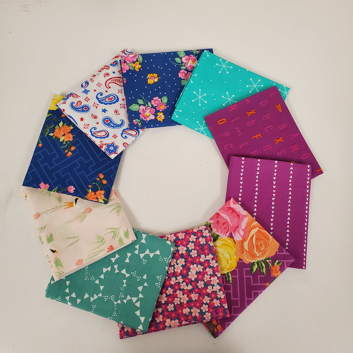 Fat Quarter Bundle 10 Pieces - Meow Mix
